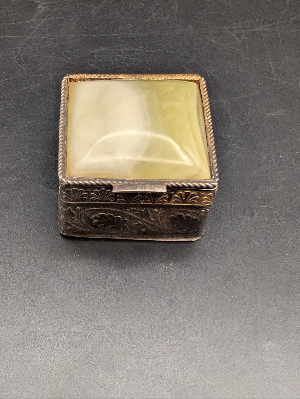 Vintage Italian Green Alabaster Onyx Hinged Pill Box Floral Embossed Trinket